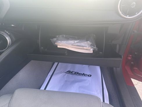 Used 2017 Chevrolet Camaro LT w/ Technology Package image 12