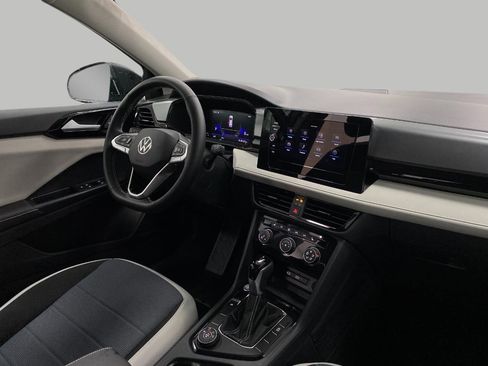 New 2025 Volkswagen Taos S image 17