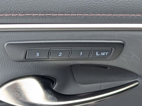 Certified 2025 Lexus ES 300h w/ Luxury Package image 17