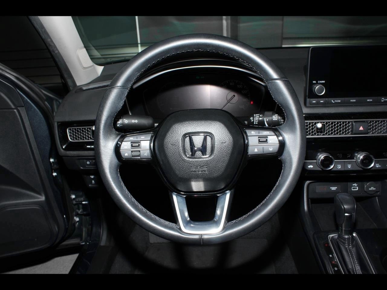 Used 2024 Honda Civic EX-L image 34