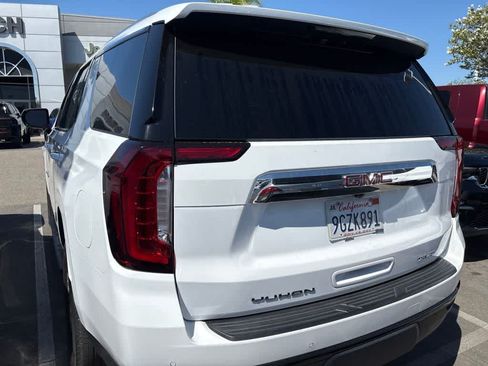Used 2023 GMC Yukon SLE RWD image 10