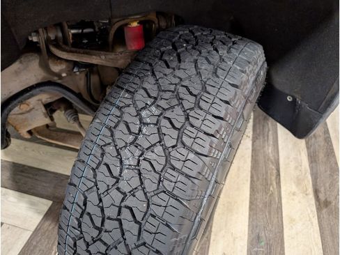 Used 2020 Chevrolet Silverado 2500 LTZ w/ LTZ Premium Package image 22