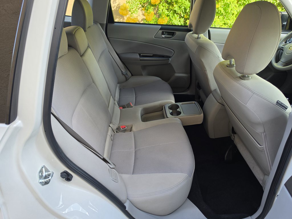 Used 2012 Subaru Forester 2.5X Premium w/ Popular Pkg 2 AWD/4WD image 40