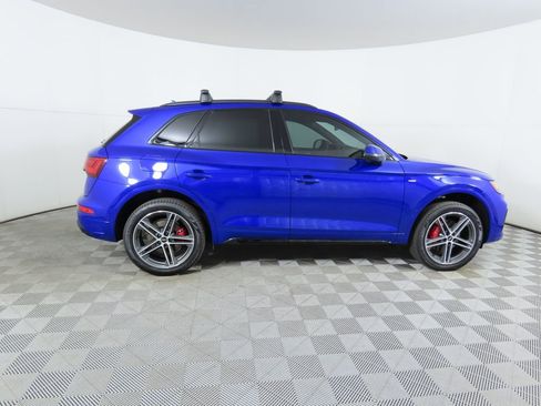 Used 2025 Audi Q5 e Premium Plus w/ Premium Plus Package image 4