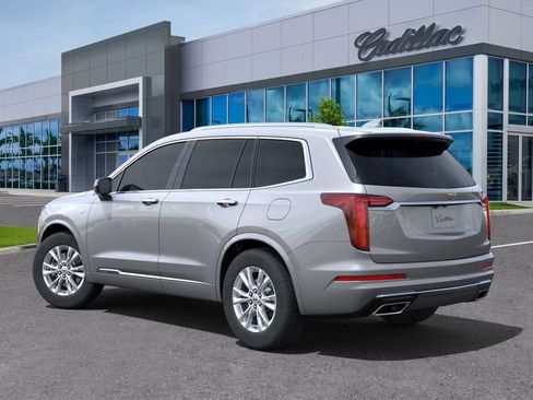 New 2025 Cadillac XT6 Luxury image 3