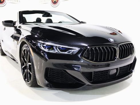 Used 2021 BMW M850i xDrive Convertible image 25
