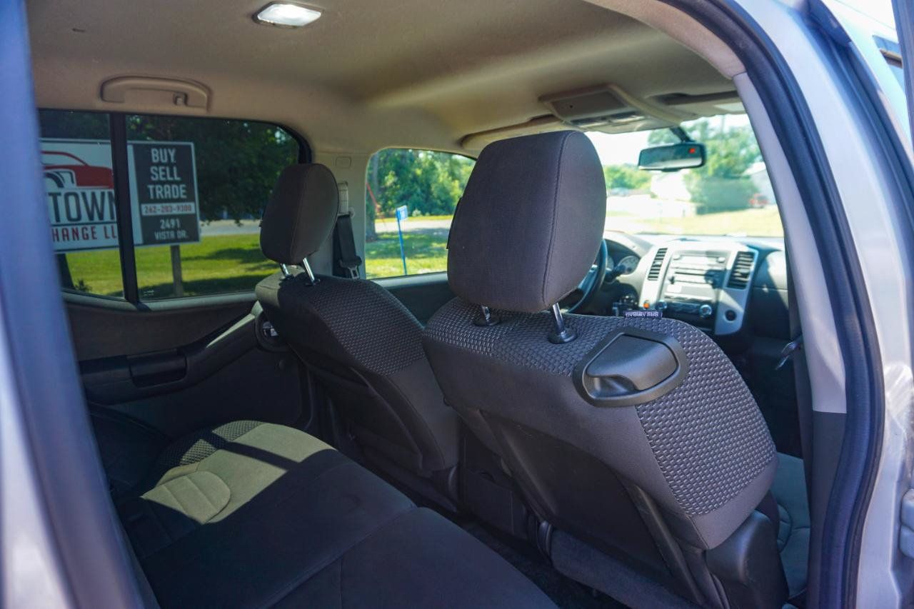 Used 2012 Nissan Xterra PRO-4X AWD/4WD image 17