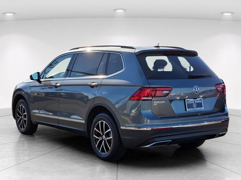 Used 2021 Volkswagen Tiguan SE FWD image 4