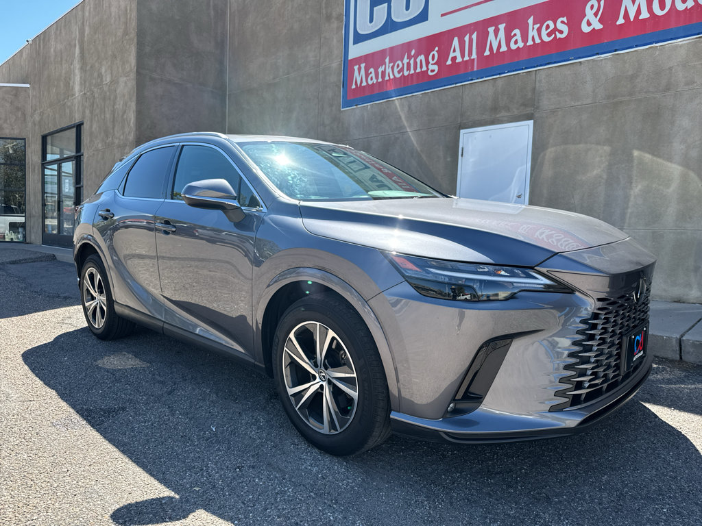 Used 2023 Lexus RX 350 Premium w/ Accessory Package AWD/4WD image 3