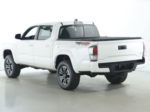 Certified 2023 Toyota Tacoma TRD Sport image 38