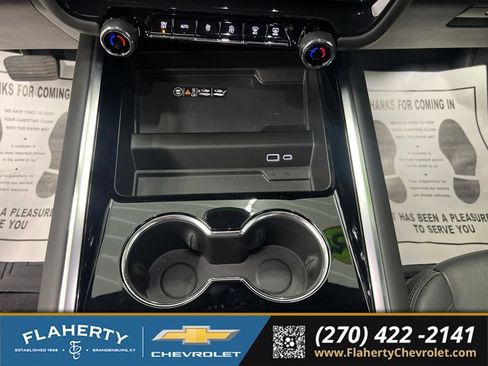 Used 2025 Chevrolet Tahoe RST w/ RST Capability Package AWD/4WD image 31