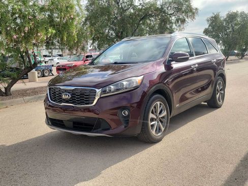 Used 2019 Kia Sorento EX w/ Option Group 040 AWD/4WD image 4