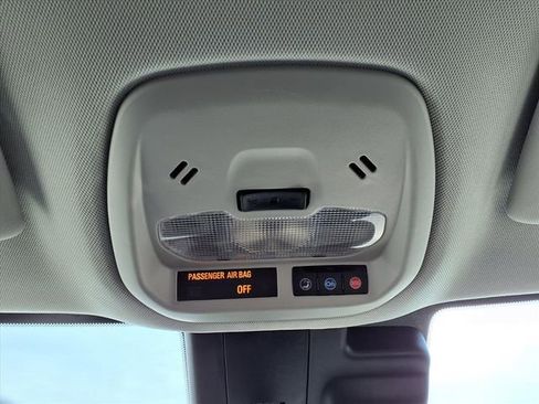 Used 2025 Chevrolet Trax LS w/ LS Convenience Package FWD image 49