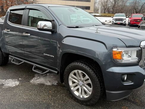 Used 2019 GMC Canyon SLT w/ Driver Alert Package image 10