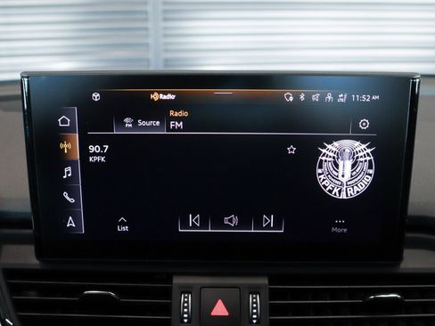 Used 2023 Audi Q5 2.0T Premium image 24