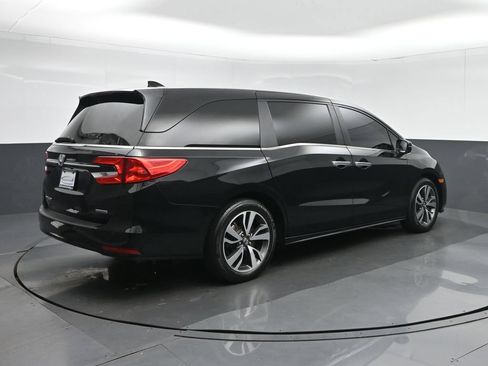 Used 2022 Honda Odyssey Touring image 7