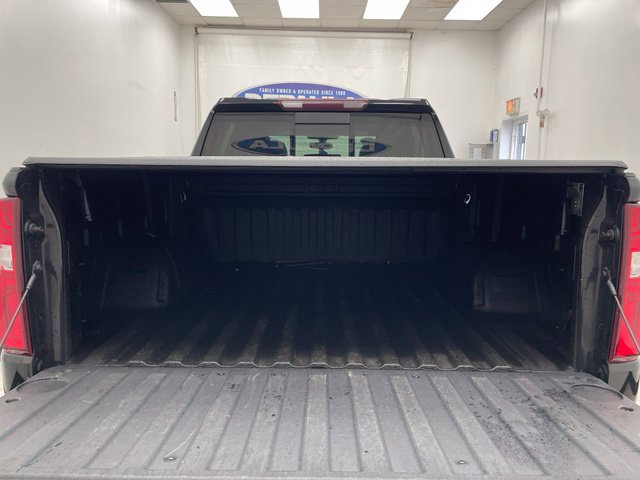 Used 2021 Chevrolet Silverado 1500 RST w/ Convenience Package II AWD/4WD image 13