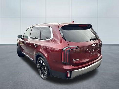 Used 2023 Kia Telluride SX AWD/4WD image 2