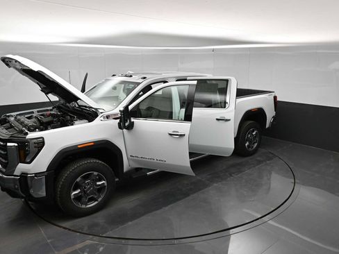 New 2026 GMC Sierra 2500 SLT w/ SLT Premium Package AWD/4WD image 43