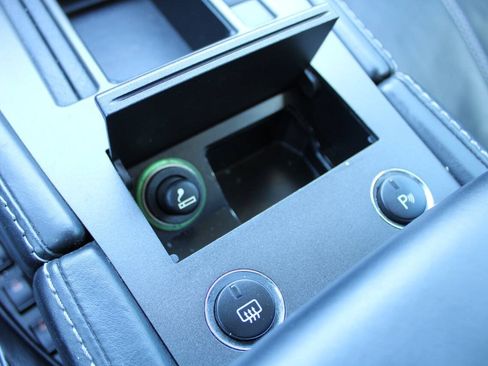 Used 2008 Aston Martin V8 Vantage Coupe RWD image 31