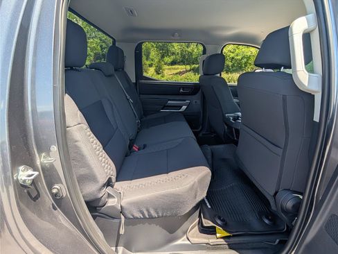 Used 2023 Toyota Tundra SR5 w/ SR5 Convenience Package AWD/4WD image 13