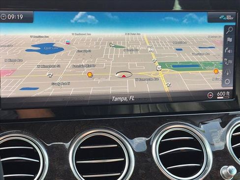 Used 2019 Mercedes-Benz E 300 image 12