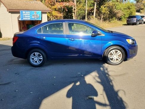 Used 2013 Chevrolet Sonic LT image 7