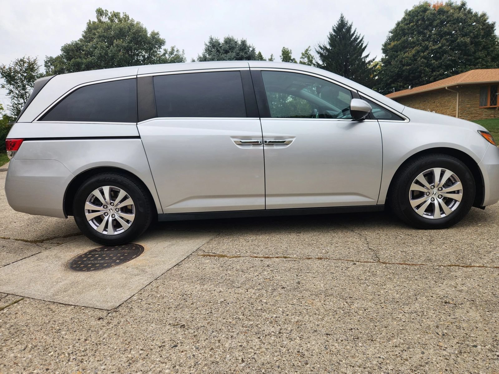 Used 2014 Honda Odyssey EX-L image 6