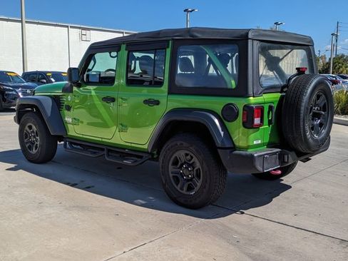 Used 2018 Jeep Wrangler Unlimited Sport image 8