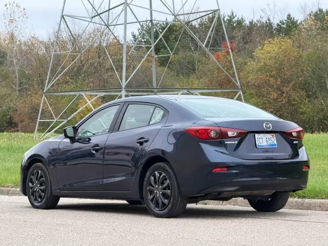 Used 2016 MAZDA MAZDA3 i Sport FWD image 16