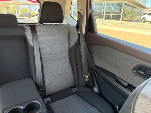 Used 2021 Nissan Rogue S AWD/4WD image 17