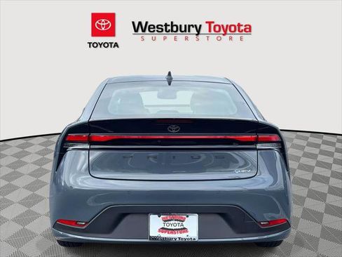 Certified 2023 Toyota Prius LE image 8