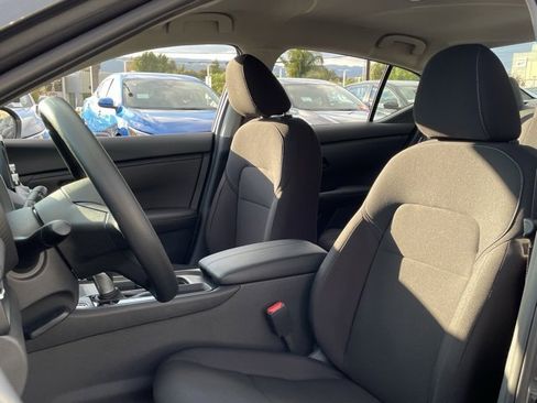 New 2025 Nissan Sentra 2.0 S image 15