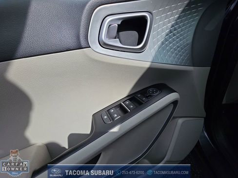 Used 2024 Kia Soul LX w/ Option Group 015 image 11