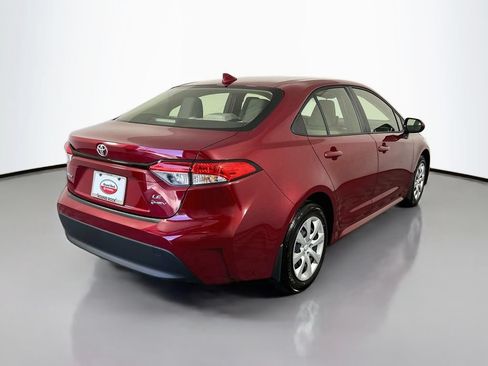 Used 2026 Toyota Corolla LE FWD image 5