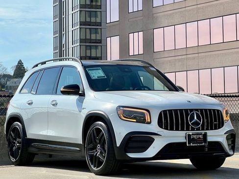 Certified 2021 Mercedes-Benz GLB 35 AMG 4MATIC image 1