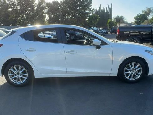 Used 2016 MAZDA MAZDA3 i Touring w/ Popular Equipment Package FWD image 7