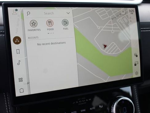 New 2026 Jaguar F-PACE R-Dynamic S image 18