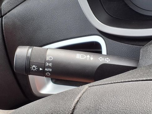 Used 2013 Chevrolet Equinox LS FWD image 21