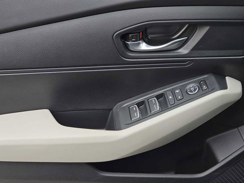 Used 2025 Honda Accord LX image 20