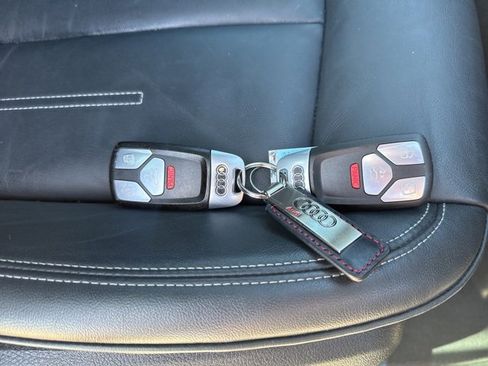 Used 2020 Audi A4 2.0T Premium w/ Convenience Package image 6