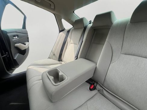 Used 2023 Honda Accord LX image 24