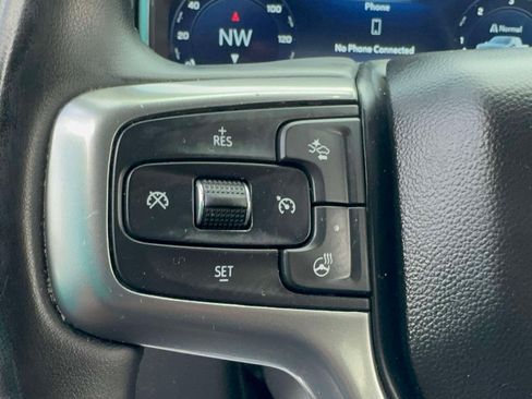 Used 2023 Chevrolet Silverado 1500 LT AWD/4WD image 19