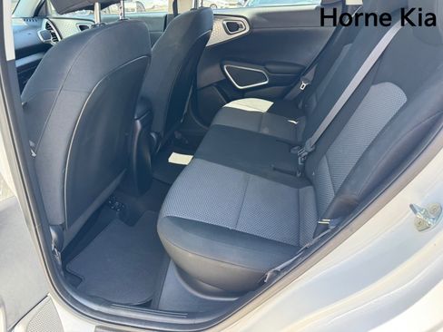 Used 2022 Kia Soul LX w/ Technology Package FWD image 13