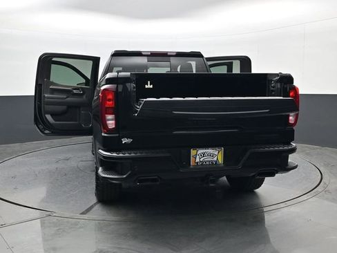 Used 2024 GMC Sierra 1500 Elevation w/ Elevation Premium Package image 32