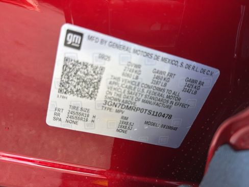 New 2026 Chevrolet Equinox EV LT image 44