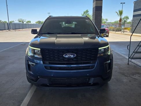 Used 2018 Ford Explorer Sport w/ Equipment Group 401A AWD/4WD image 6