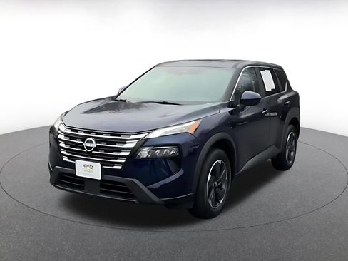 Used 2025 Nissan Rogue SV AWD/4WD image 7