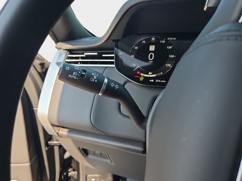 Certified 2024 Land Rover Range Rover SE AWD/4WD image 27