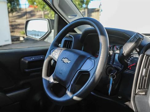 Used 2015 Chevrolet Silverado 2500 W/T image 15